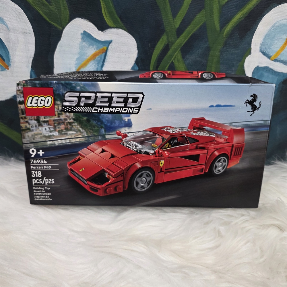 LEGO Speed Champions Ferrari F40 in Red